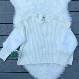 Design Lab Fur Sleeve Sweater